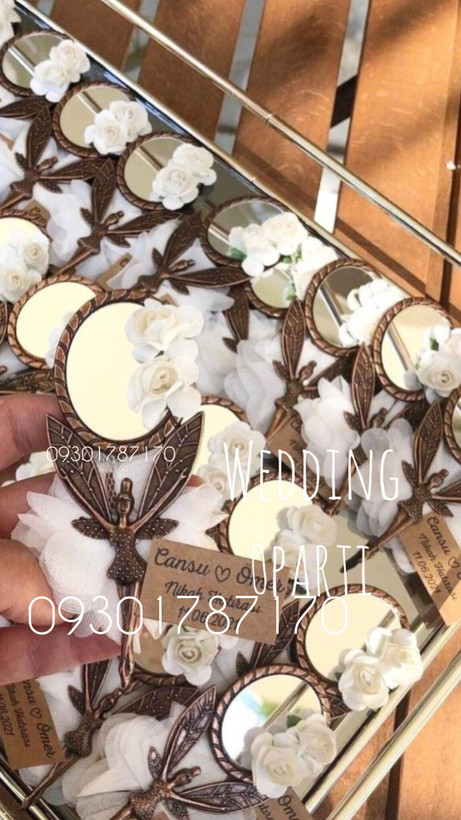 گیفت آینه عروسی