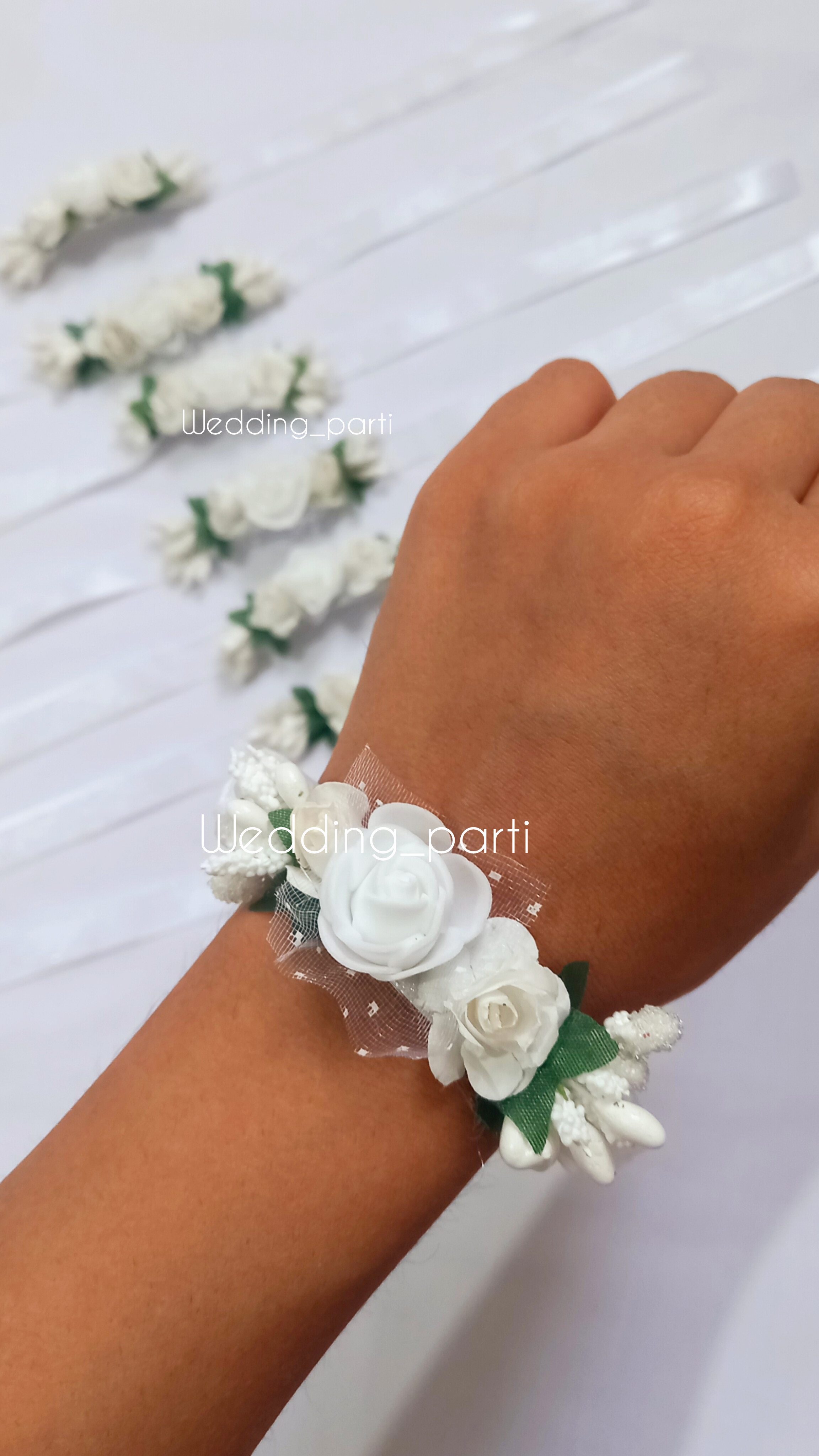 مچ بند گل رز ساقدوش و عروس