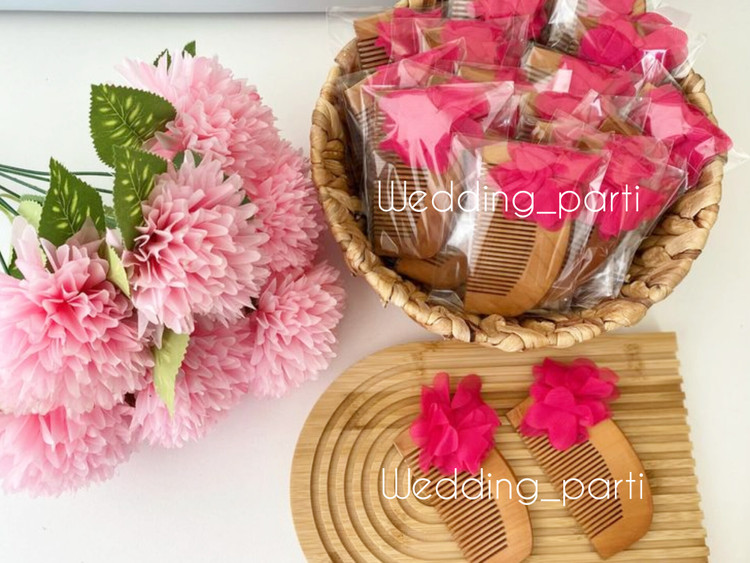 گیفت شانه چوبی گیفت کراتین